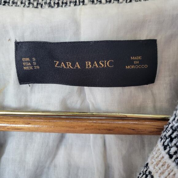 Zara | Grey Striped Coat Size Medium - Picture 2 of 7